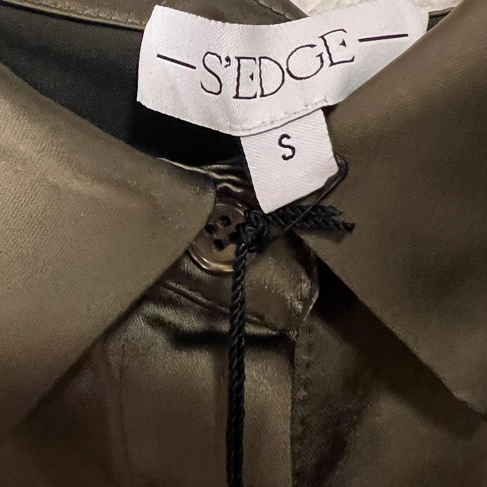 New with tags S’edge Sedge Vesper satin shirt dress in Olive.  Size Small - Picture 8 of 10